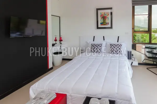 NAI4924: Two Bedroom Apartment for Sale in Walking Distance to the Nai Harn beach. Photo #7