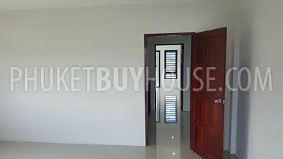 CHA5031: Commercial Building near Phuket Zoo. Photo #5