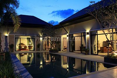 BAN5040: Villa with 4 bedrooms and private pool near Bang Tao. Photo #1