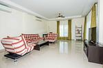 RAW4990: Spacious Villa with 3 Bedroom in Rawai. Thumbnail #3