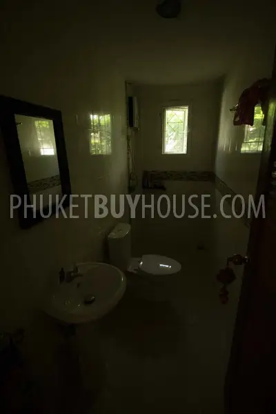 TAL5000: Modern 2 Bedroom house in Thalang. Photo #13