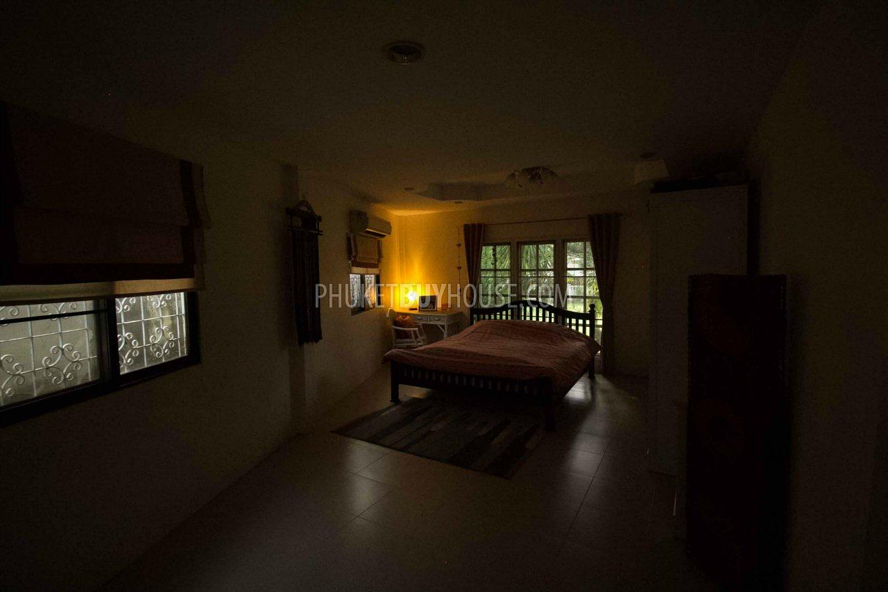 TAL5000: Modern 2 Bedroom house in Thalang. Photo #14