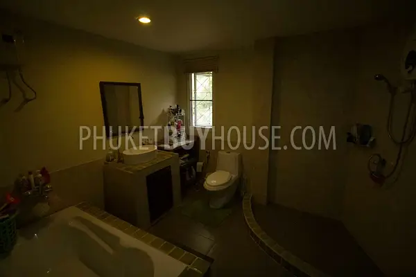TAL5000: Modern 2 Bedroom house in Thalang. Photo #15