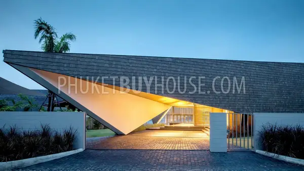 KTH5005: Steel Architectural Designed Waterfront Masterpiece Villa in Phuket for Sale, a must see. Fotoğraf #4