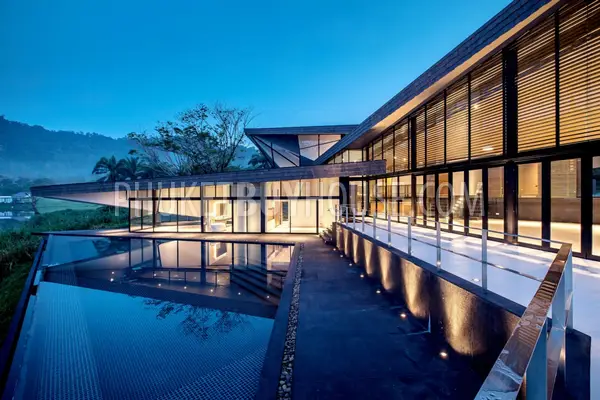 KTH5005: Steel Architectural Designed Waterfront Masterpiece Villa in Phuket for Sale, a must see. Fotoğraf #5