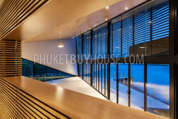 KTH5005: Steel Architectural Designed Waterfront Masterpiece Villa in Phuket for Sale, a must see. Fotoğraf #8