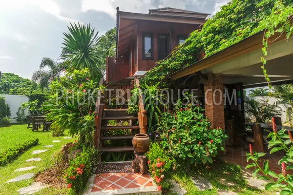 NAI5087: Pool Villa with Swimming Pool Garden in Nai Harn Phuket. Photo #2