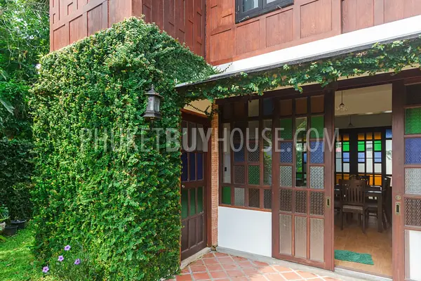 NAI5087: Pool Villa with Swimming Pool Garden in Nai Harn Phuket. Photo #6