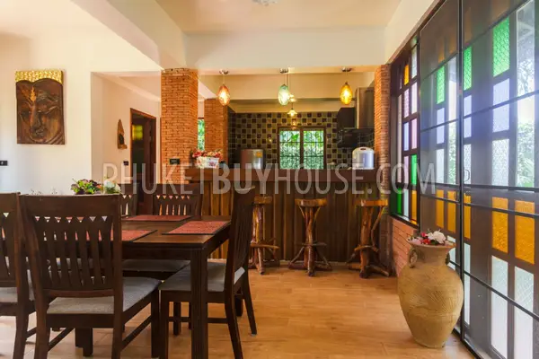NAI5087: Pool Villa with Swimming Pool Garden in Nai Harn Phuket. Photo #10