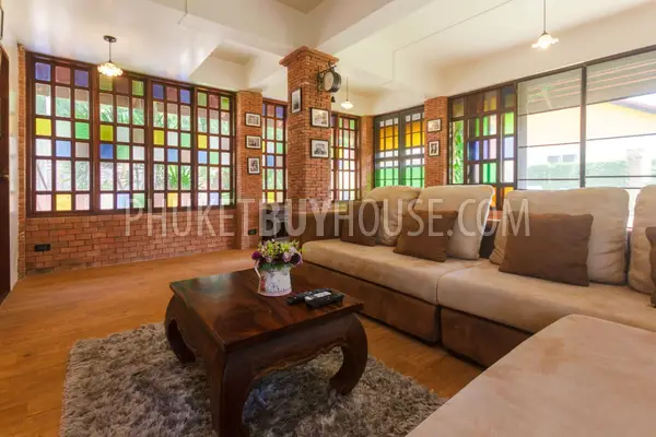 NAI5087: Pool Villa with Swimming Pool Garden in Nai Harn Phuket. Photo #17