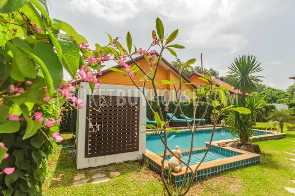 NAI5087: Pool Villa with Swimming Pool Garden in Nai Harn Phuket. Photo #19