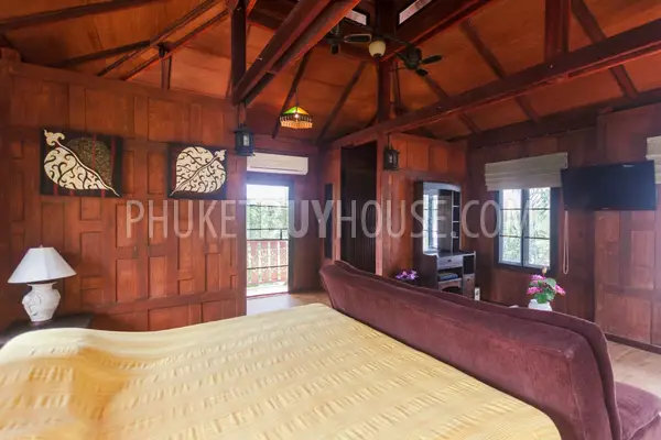 NAI5087: Pool Villa with Swimming Pool Garden in Nai Harn Phuket. Photo #31