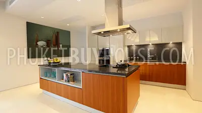 BAN5095: Exclusive 4+1 Bedroom Pool Villa in Bang Tao. Photo #11