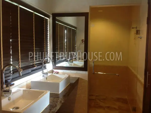 CHE5050: Spacious Modern 3 bedroom villa near Laguna with private pool. Fotoğraf #10