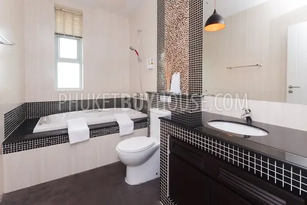 CHA5064: Huge 7 Bedroom Modern Sea View and Beach front Villa near Chalong Marine. Photo #3