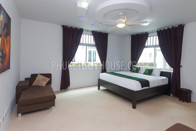 CHA5064: Huge 7 Bedroom Modern Sea View and Beach front Villa near Chalong Marine. Photo #10