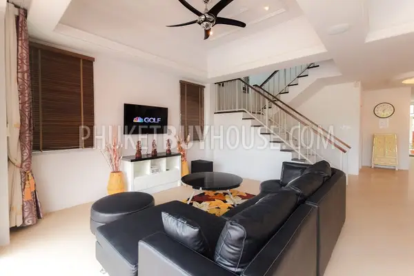 CHA5064: Huge 7 Bedroom Modern Sea View and Beach front Villa near Chalong Marine. Photo #17