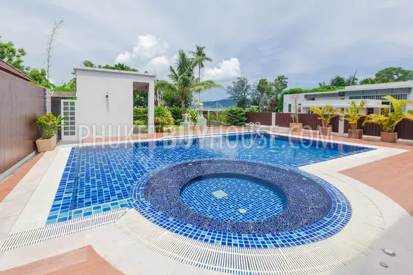 CHA5064: Huge 7 Bedroom Modern Sea View and Beach front Villa near Chalong Marine. Photo #31
