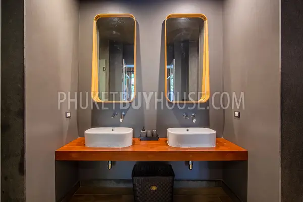 NAI5123: Elegant villa with 2 bedrooms and a private pool in Nai Harn Beach. Photo #18