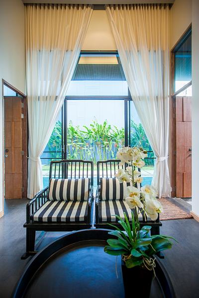 BAN5125: Stunning 3-bedrooms Villa with Private Pool, Bang Tao Beach. Photo #2