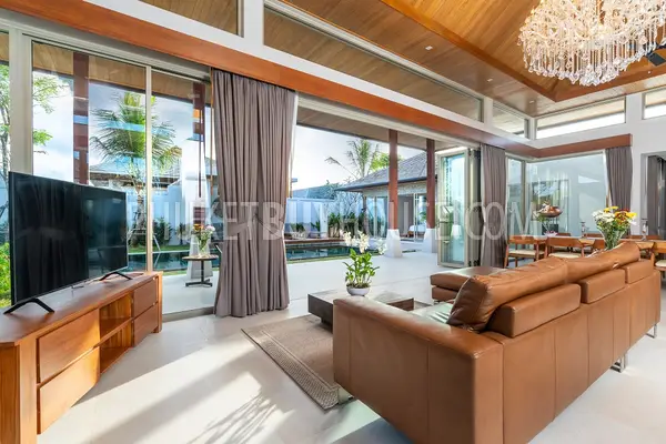 LAY5129: 4 Bedroom Luxury Villa in Layan. Photo #17