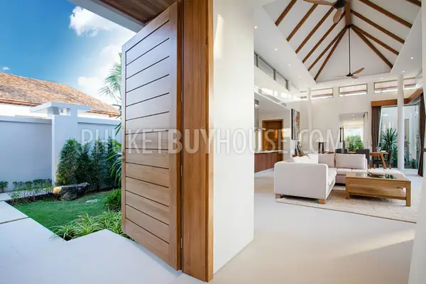 LAY5130: 3 Bedroom Luxury Pool Villa near Layan Beach. Photo #36