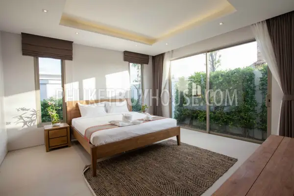 LAY5131: Luxury Pool Villa in Phuket with 3 Bedrooms. Photo #18