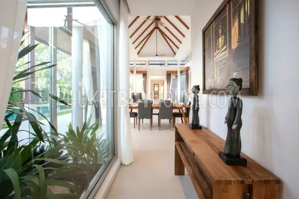 LAY5131: Luxury Pool Villa in Phuket with 3 Bedrooms. Photo #22