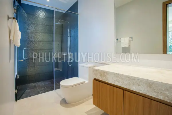 LAY5131: Luxury Pool Villa in Phuket with 3 Bedrooms. Photo #33