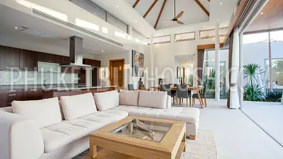 LAY5131: Luxury Pool Villa in Phuket with 3 Bedrooms. Photo #39