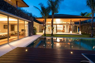 LAY5133: Luxury Balinese style Pool villa in Bang Tao. Photo #14