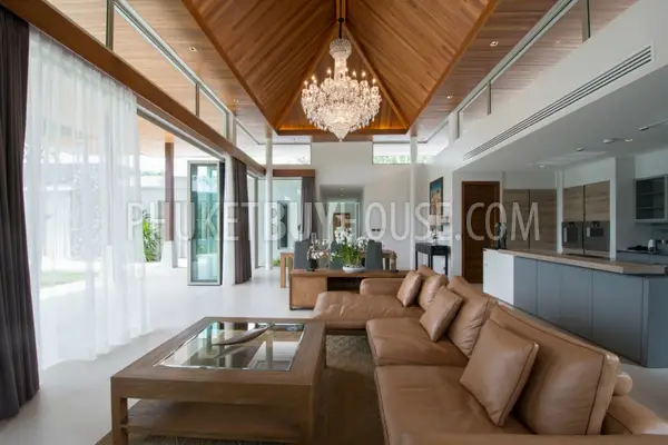 LAY5134: Luxury Villa in Phuket under construction. Photo #59