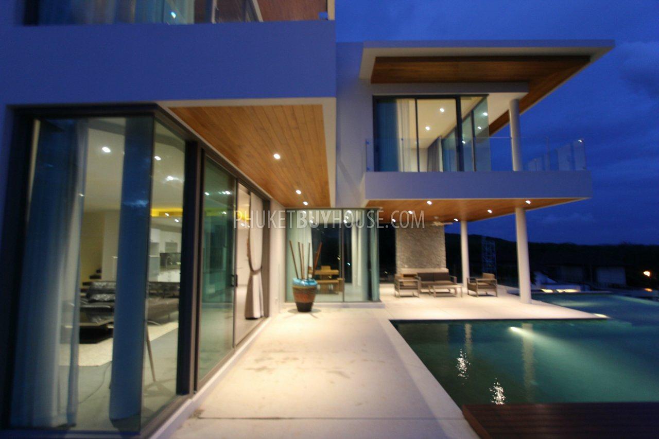 RAW5135: 5 Bedrooms Luxury 58 sq. m. Swimming Pool Villa in Rawai. Photo #5