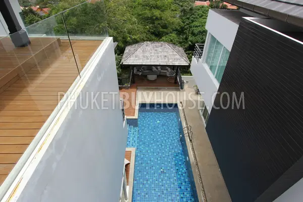 RAW5136: 5 Bedroom Swimming Pool Villa in Rawai. Photo #1