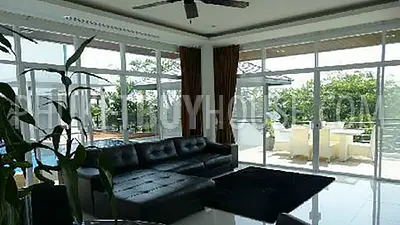 RAW5136: 5 Bedroom Swimming Pool Villa in Rawai. Photo #3