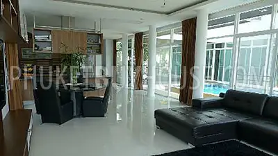 RAW5136: 5 Bedroom Swimming Pool Villa in Rawai. Photo #5