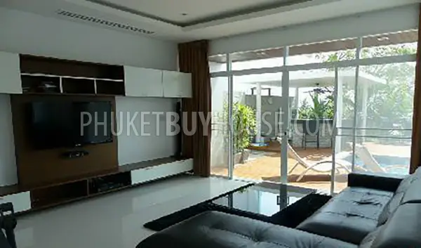 RAW5136: 5 Bedroom Swimming Pool Villa in Rawai. Photo #7