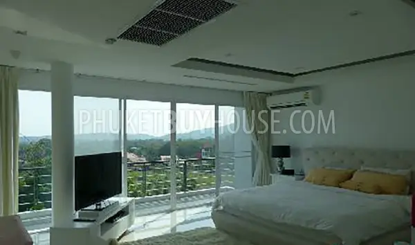 RAW5136: 5 Bedroom Swimming Pool Villa in Rawai. Photo #8