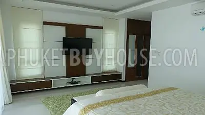 RAW5136: 5 Bedroom Swimming Pool Villa in Rawai. Photo #9