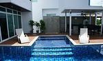 RAW5136: 5 Bedroom Swimming Pool Villa in Rawai. Thumbnail #12