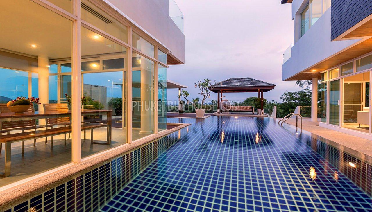 RAW5137: Luxury Pool Villa in Phuket with 4 Bedrooms. Photo #3