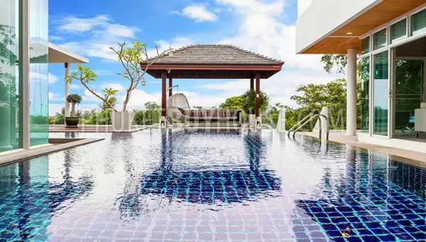 RAW5137: Luxury Pool Villa in Phuket with 4 Bedrooms. Photo #4