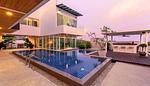 RAW5137: Luxury Pool Villa in Phuket with 4 Bedrooms. Thumbnail #7