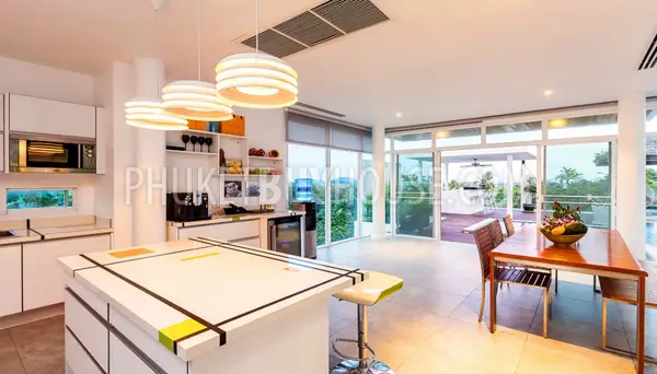 RAW5137: Luxury Pool Villa in Phuket with 4 Bedrooms. Photo #32