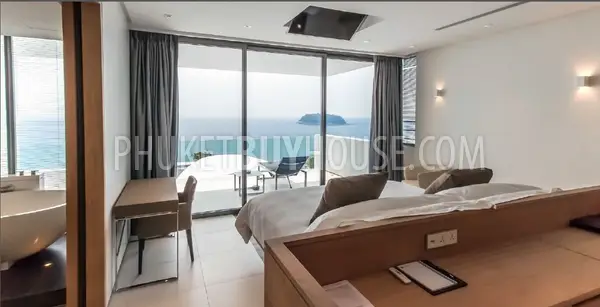 KAT5097: Luxury Villa with Infinity Pool and Sea View in Kata Resale. Photo #12