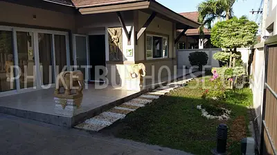 EAS5116: 4 bedroom detached pool villa. Photo #1