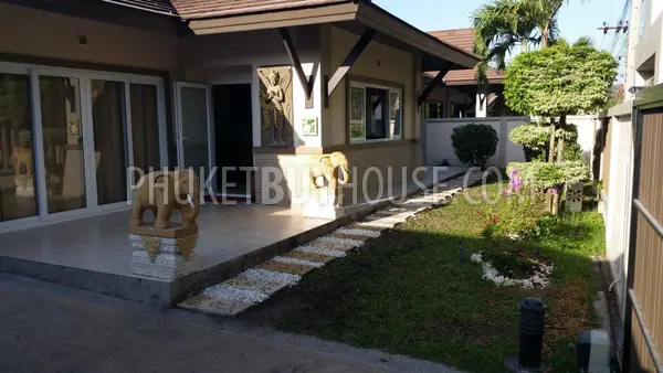 EAS5116: 4 bedroom detached pool villa. Fotoğraf #1