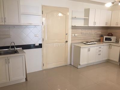 PAT5118: One bedroom apartment in the heart of Patong. Photo #4