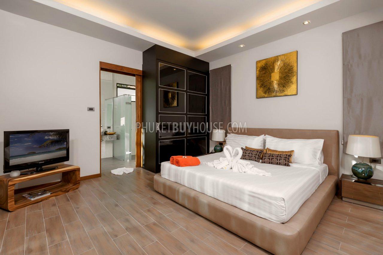 NAY5167: Modern and Spacious Two-Bedroom Villa for Sale in Nai Yang. Photo #7
