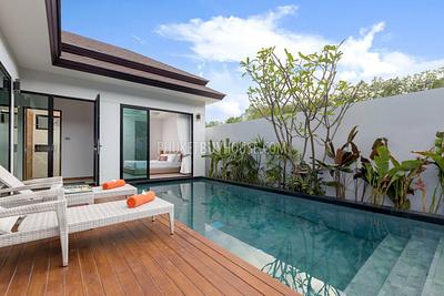 NAI5168: High End Quality Villa with Stunning Panoramic Seaviews of Nai Yang Beach. Photo #2